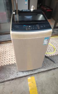 美的八公斤洗衣机转让