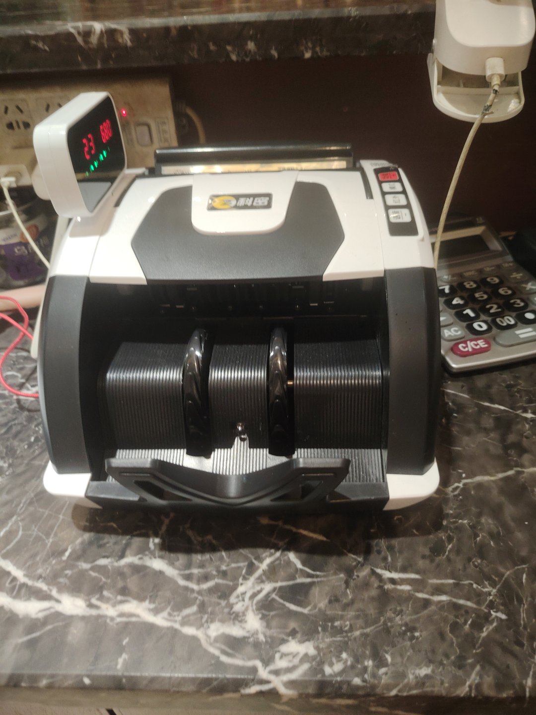 闲置二手科密点钞机转让1