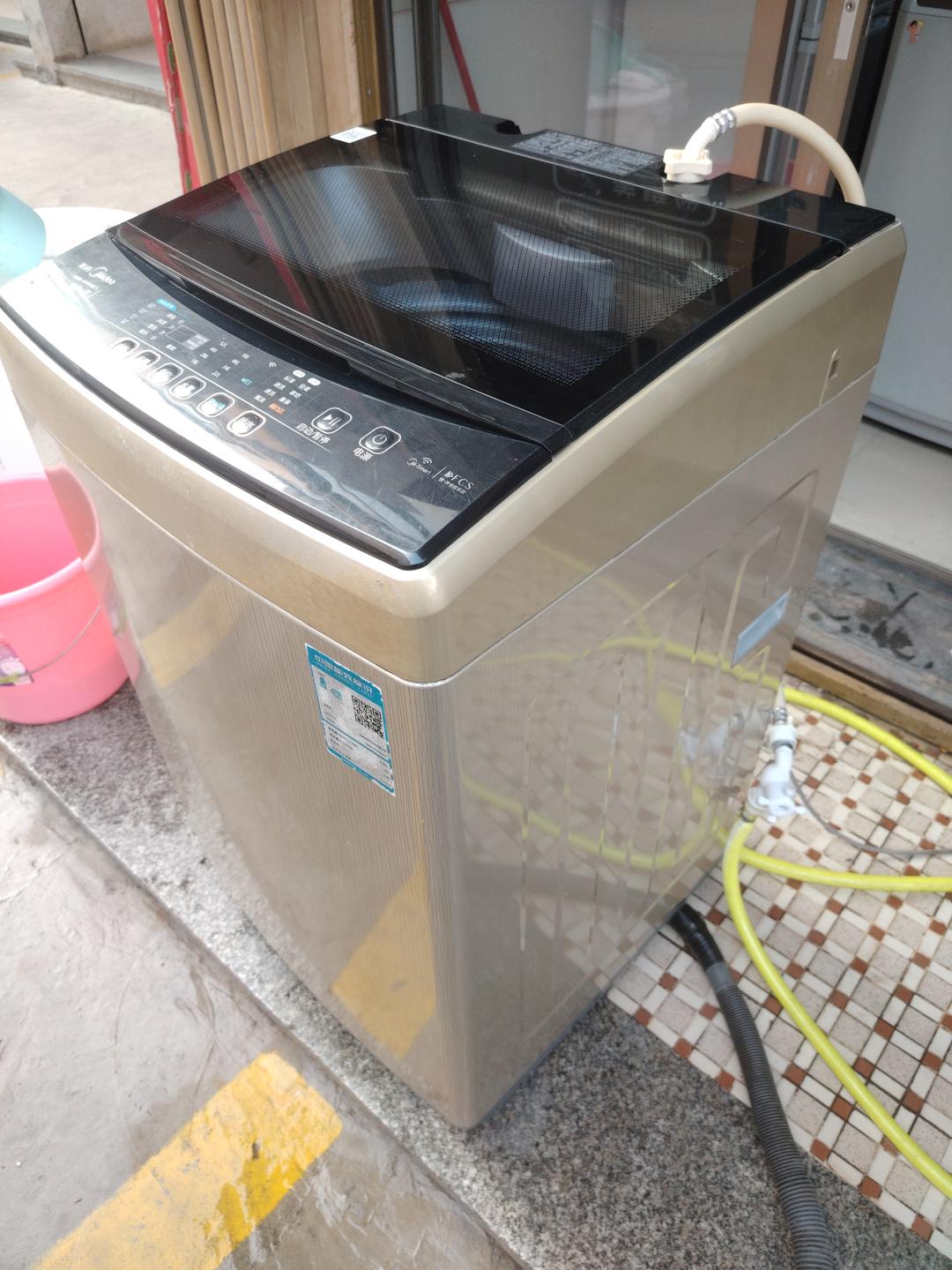 美的八公斤洗衣机转让1