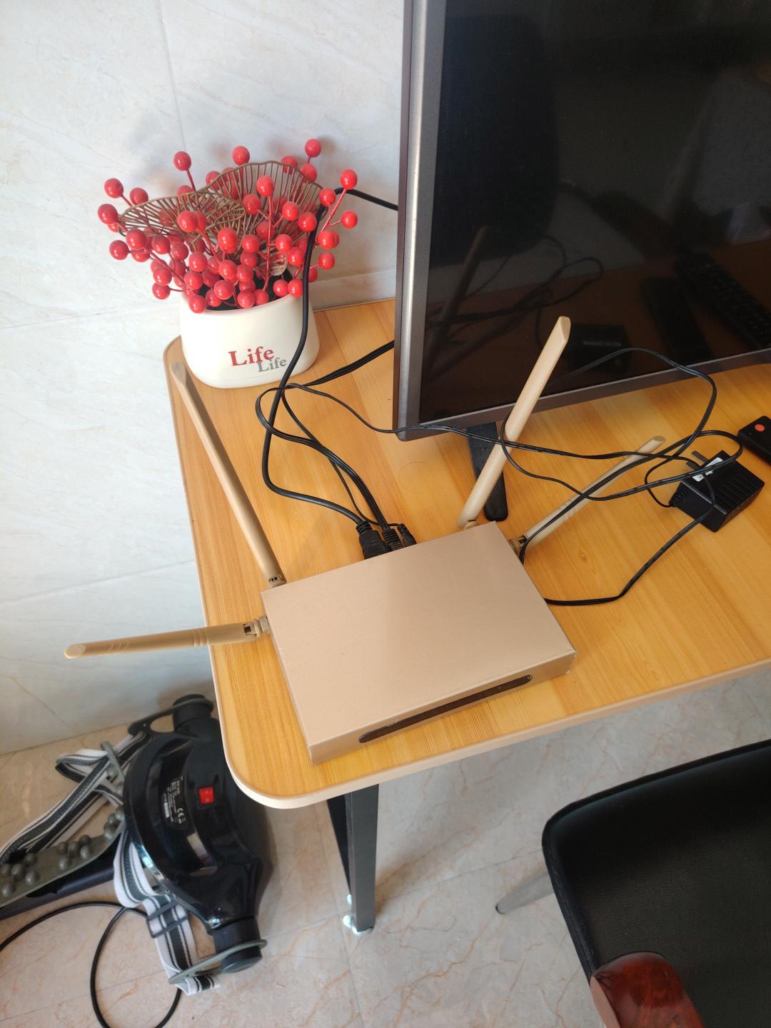 LG 32Lx300c-ca型号 32寸液晶电视机1