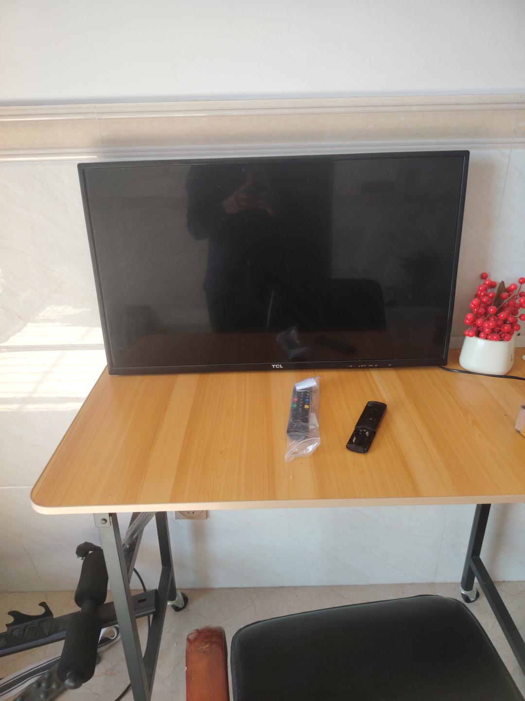 TCL液晶电视机转让，接口丰富9