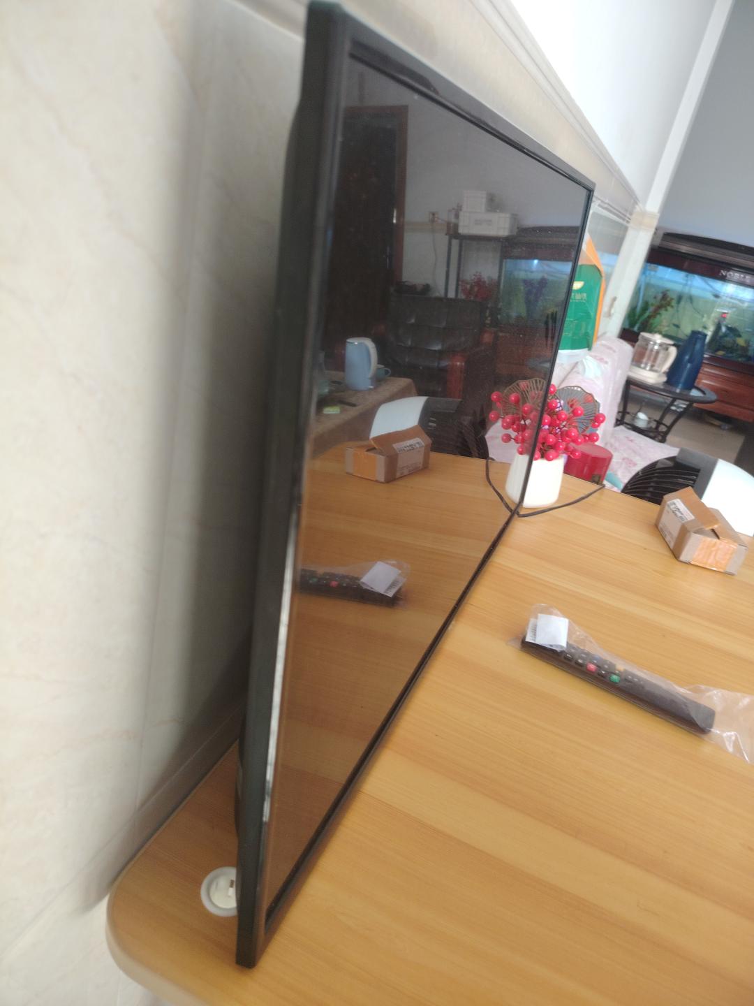 TCL液晶电视机转让，接口丰富7