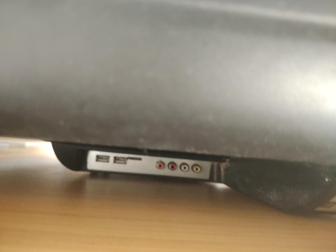 TCL液晶电视机转让，接口丰富4